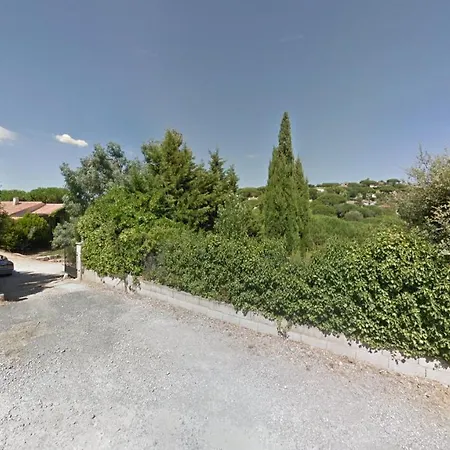 Beautiful 3-bed House In Sainte-maxime 別荘 サント・マキシム